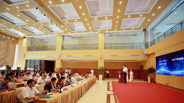 AP0A4420的副本.jpg AP0A4420的副本.jpg